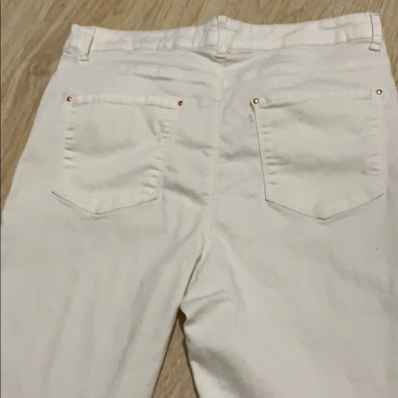 Forever 21 khaki - Picture 3 of 3